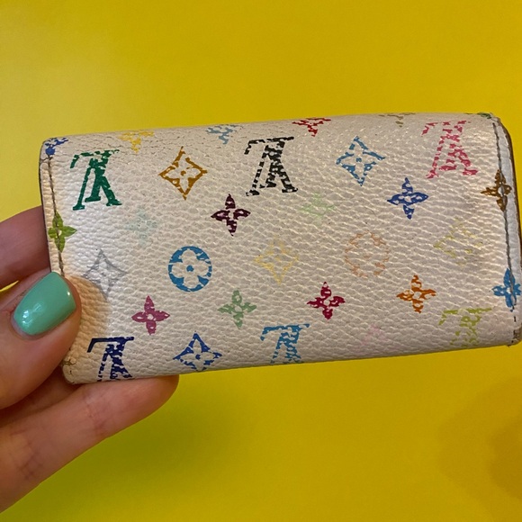 HARD TO FIND LV🎉Louis Vuitton Murakami Multicolor Key Holder - Picture 4 of 5